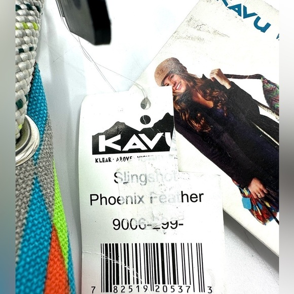 Kavu Phoenix Feather Slingshot Bag Crossbody Rope Straps Colorful Purse Boho NWT - Picture 6 of 11